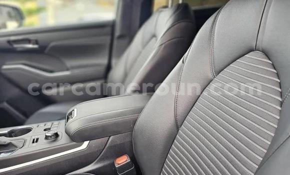Buy New Toyota Highlander Other Car in Douala in Littoral Cameroon Buy New Toyota Highlander Other Car in Douala in Littoral Cameroon
