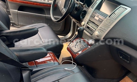 Acheter Occasion Voiture Toyota Harrier Noir à Douala, Littoral Cameroon Acheter Occasion Voiture Toyota Harrier Noir à Douala, Littoral Cameroon