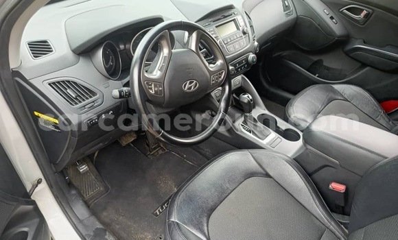 Acheter Import Voiture Hyundai Tucson Gris à Douala, Littoral Cameroon Acheter Import Voiture Hyundai Tucson Gris à Douala, Littoral Cameroon