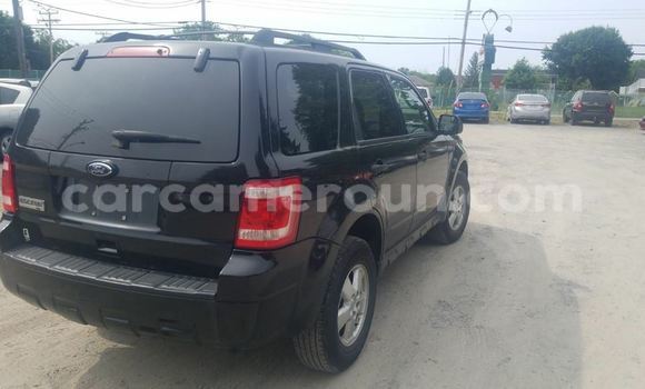 Acheter Occasion Voiture Ford Escape Noir à Yaoundé, Central Cameroon Acheter Occasion Voiture Ford Escape Noir à Yaoundé, Central Cameroon