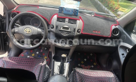 Acheter Occasion Voiture Toyota RAV4 Autre à Douala, Littoral Cameroon Acheter Occasion Voiture Toyota RAV4 Autre à Douala, Littoral Cameroon
