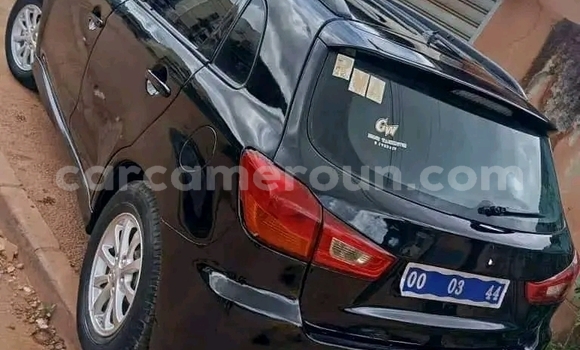Acheter Occasion Voiture Mitsubishi Outlander Noir à Yaoundé, Central Cameroon Acheter Occasion Voiture Mitsubishi Outlander Noir à Yaoundé, Central Cameroon