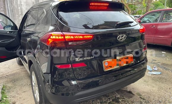 Sayi Na hannu Hyundai Tucson Black Mota in Douala a Ƙasar Kamaru Sayi Na hannu Hyundai Tucson Black Mota in Douala a Ƙasar Kamaru