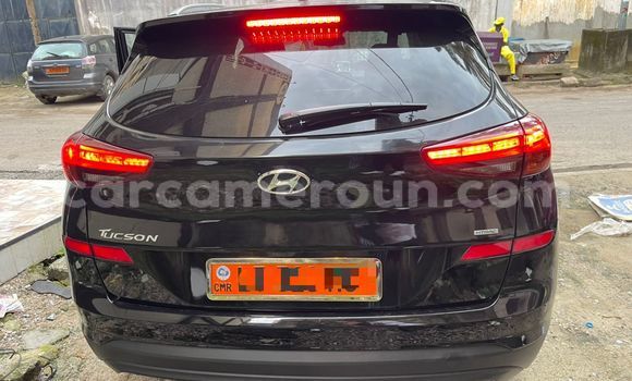 Sayi Na hannu Hyundai Tucson Black Mota in Douala a Ƙasar Kamaru Sayi Na hannu Hyundai Tucson Black Mota in Douala a Ƙasar Kamaru