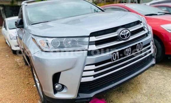 Acheter Occasion Voiture Toyota Highlander Autre à Douala, Littoral Cameroon