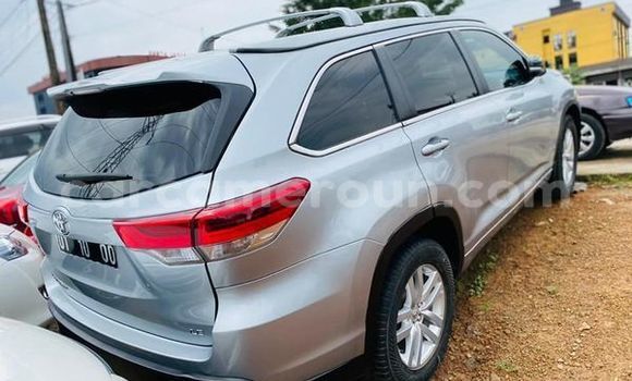 Acheter Occasion Voiture Toyota Highlander Autre à Douala, Littoral Cameroon Acheter Occasion Voiture Toyota Highlander Autre à Douala, Littoral Cameroon