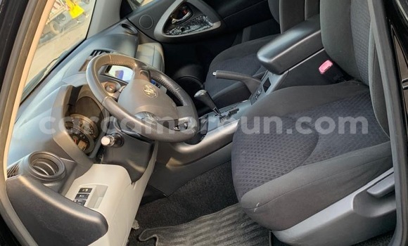 Acheter Neuf Voiture Toyota Vanguard Noir à Douala, Littoral Cameroon Acheter Neuf Voiture Toyota Vanguard Noir à Douala, Littoral Cameroon