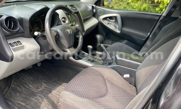 Acheter Neuf Voiture Toyota Vanguard Noir à Douala, Littoral Cameroon Acheter Neuf Voiture Toyota Vanguard Noir à Douala, Littoral Cameroon