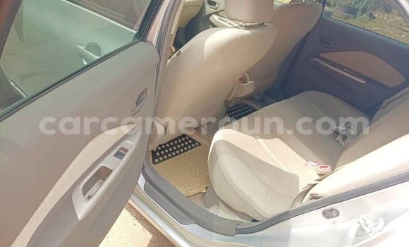 Buy Used Toyota Yaris Silver Car in Douala in Littoral Cameroon Buy Used Toyota Yaris Silver Car in Douala in Littoral Cameroon