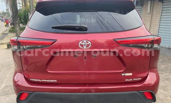 Buy Used Toyota Highlander Red Car in Douala in Littoral Cameroon Buy Used Toyota Highlander Red Car in Douala in Littoral Cameroon