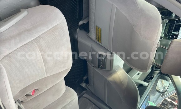 Buy Import Toyota Highlander Silver Car in Douala in Littoral Cameroon Buy Import Toyota Highlander Silver Car in Douala in Littoral Cameroon