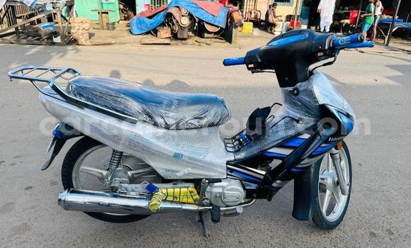 Acheter Occasion Moto Haojue Lucky Gris à Douala, Littoral Cameroon Acheter Occasion Moto Haojue Lucky Gris à Douala, Littoral Cameroon