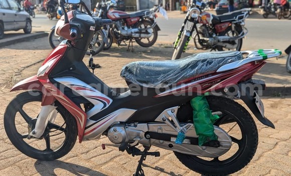 Acheter Occasion Moto Haojue Lucky Rouge à Douala, Littoral Cameroon Acheter Occasion Moto Haojue Lucky Rouge à Douala, Littoral Cameroon