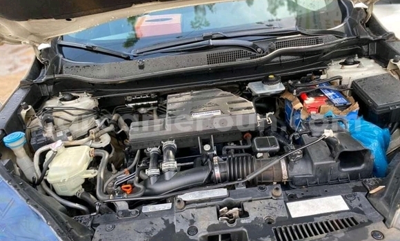 Acheter Occasion Voiture Honda CR–V Blanc à Douala, Littoral Cameroon Acheter Occasion Voiture Honda CR–V Blanc à Douala, Littoral Cameroon