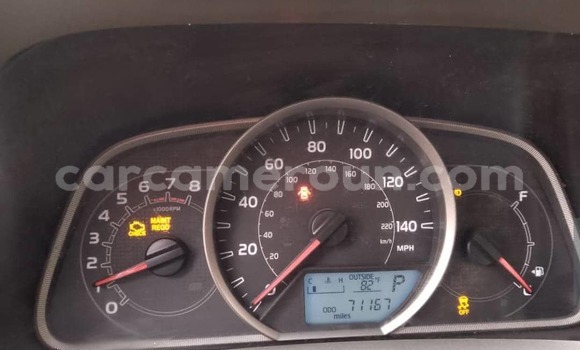 Sayi Na hannu Toyota RAV4 M Mota in Douala a Ƙasar Kamaru Sayi Na hannu Toyota RAV4 M Mota in Douala a Ƙasar Kamaru