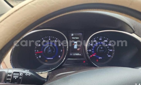 Acheter Occasion Voiture Hyundai Santa Fe Rouge à Douala, Littoral Cameroon Acheter Occasion Voiture Hyundai Santa Fe Rouge à Douala, Littoral Cameroon