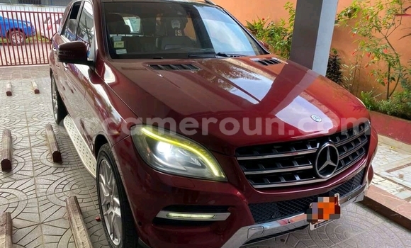 Acheter Occasion Voiture Mercedes‒Benz ML–Class Rouge à Douala, Littoral Cameroon Acheter Occasion Voiture Mercedes‒Benz ML–Class Rouge à Douala, Littoral Cameroon