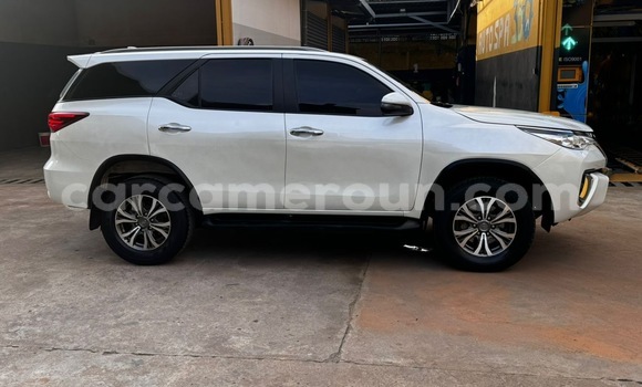Buy Import Toyota Fortuner White Car in Douala in Littoral Cameroon Buy Import Toyota Fortuner White Car in Douala in Littoral Cameroon
