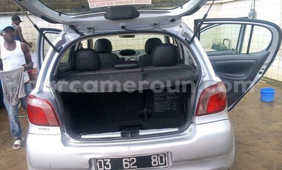 Acheter Occasion Voiture Toyota Yaris Gris à Douala, Littoral Cameroon Acheter Occasion Voiture Toyota Yaris Gris à Douala, Littoral Cameroon