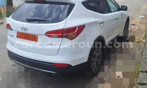 Sayi Na hannu Hyundai Santa Fe White Mota in Douala a Ƙasar Kamaru Sayi Na hannu Hyundai Santa Fe White Mota in Douala a Ƙasar Kamaru