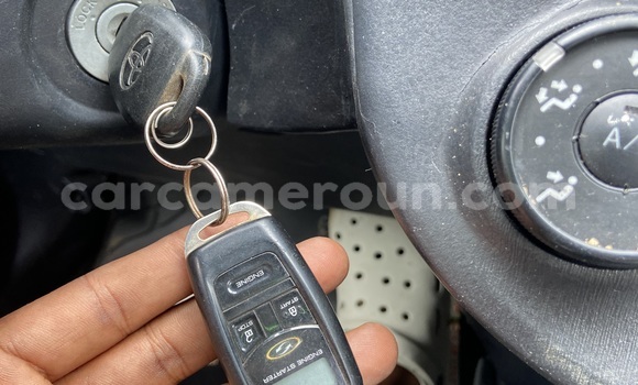 Acheter Import Voiture Toyota Vitz Autre à Douala, Littoral Cameroon Acheter Import Voiture Toyota Vitz Autre à Douala, Littoral Cameroon