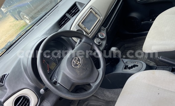 Acheter Import Voiture Toyota Vitz Autre à Douala, Littoral Cameroon Acheter Import Voiture Toyota Vitz Autre à Douala, Littoral Cameroon