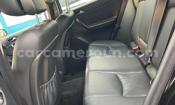 Acheter Occasion Voiture Mercedes‒Benz C–Class Noir à Douala, Littoral Cameroon Acheter Occasion Voiture Mercedes‒Benz C–Class Noir à Douala, Littoral Cameroon