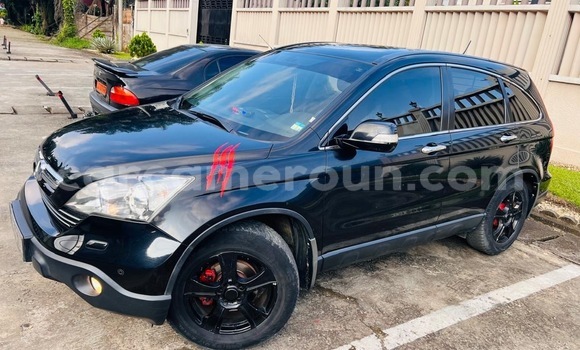 Sayi Imported Honda CR–V Blue Mota in Douala a Ƙasar Kamaru Sayi Imported Honda CR–V Blue Mota in Douala a Ƙasar Kamaru