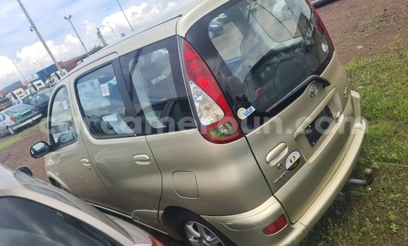 Acheter Import Voiture Toyota Yaris Verso Autre à Douala, Littoral Cameroon Acheter Import Voiture Toyota Yaris Verso Autre à Douala, Littoral Cameroon