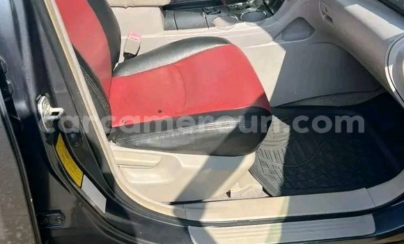 Sayi Na hannu Toyota Highlander Sauran Mota in Douala a Ƙasar Kamaru