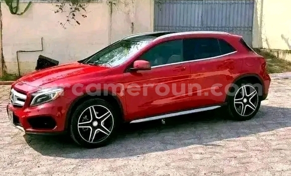 Sayi Na hannu Mercedes‒Benz M-klasse Red Mota in Douala a Ƙasar Kamaru Sayi Na hannu Mercedes‒Benz M-klasse Red Mota in Douala a Ƙasar Kamaru