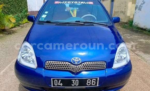 Sayi Na hannu Toyota Yaris Blue Mota in Douala a Ƙasar Kamaru Sayi Na hannu Toyota Yaris Blue Mota in Douala a Ƙasar Kamaru