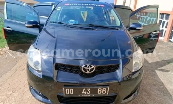Buy Used Toyota Auris Black Car in Douala in Littoral Cameroon