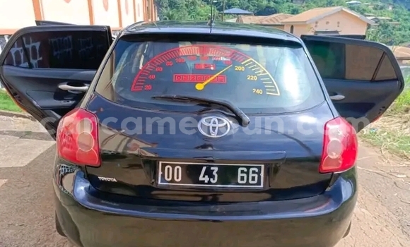 Sayi Na hannu Toyota Auris Black Mota in Douala a Ƙasar Kamaru Sayi Na hannu Toyota Auris Black Mota in Douala a Ƙasar Kamaru