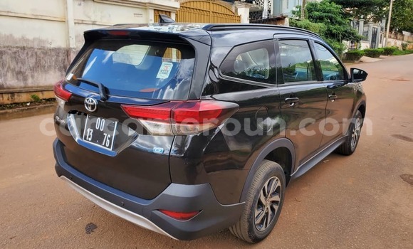 Acheter Occasion Voiture Toyota Rush Noir à Douala, Littoral Cameroon Acheter Occasion Voiture Toyota Rush Noir à Douala, Littoral Cameroon