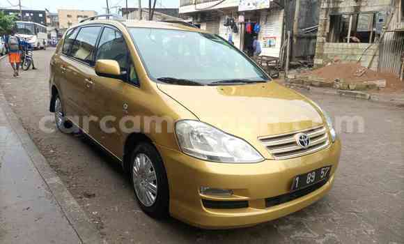 Buy Used Toyota Avensis Verso Beige Car in Douala in Littoral Cameroon Buy Used Toyota Avensis Verso Beige Car in Douala in Littoral Cameroon
