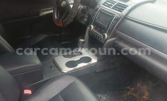 Acheter Occasion Voiture Toyota Camry Rouge à Yaoundé, Central Cameroon Acheter Occasion Voiture Toyota Camry Rouge à Yaoundé, Central Cameroon