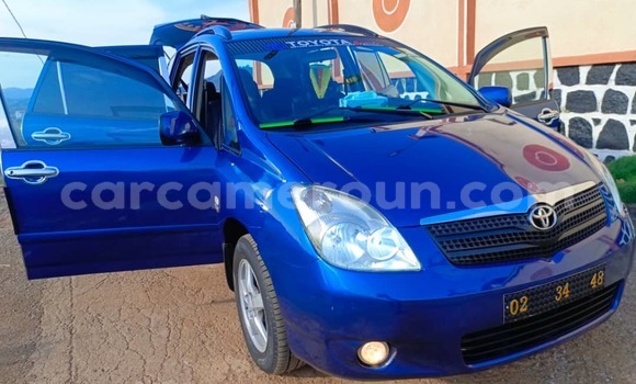 Buy Used Toyota Corolla Verso Blue Car in Yaounde in Central Cameroon Buy Used Toyota Corolla Verso Blue Car in Yaounde in Central Cameroon