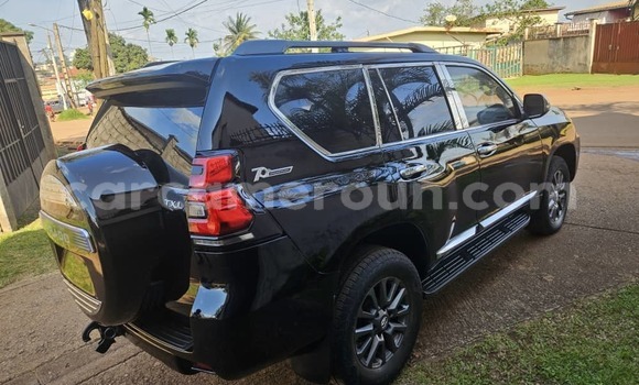 Buy Used Toyota Land Cruiser Prado Black Car in Yaounde in Central Cameroon Buy Used Toyota Land Cruiser Prado Black Car in Yaounde in Central Cameroon