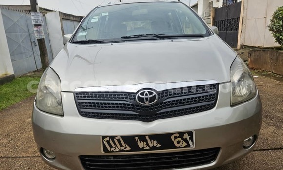 Buy Used Toyota Avensis Verso Silver Car in Yaounde in Central Cameroon Buy Used Toyota Avensis Verso Silver Car in Yaounde in Central Cameroon