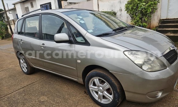 Buy Used Toyota Avensis Verso Silver Car in Yaounde in Central Cameroon Buy Used Toyota Avensis Verso Silver Car in Yaounde in Central Cameroon
