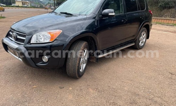 Acheter Occasion Voiture Toyota RAV4 Noir à Yaoundé, Central Cameroon