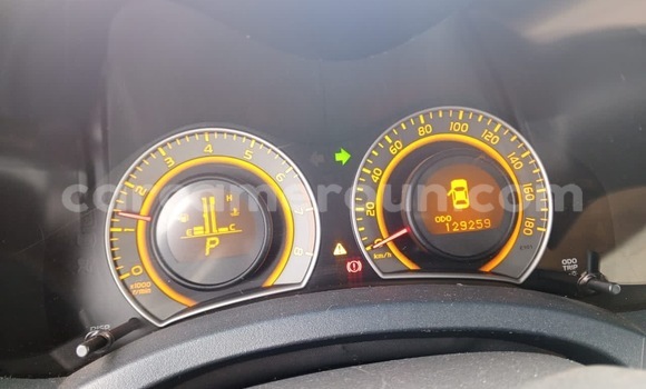 Sayi Sabo Toyota Auris Azurfa Mota in Douala a Ƙasar Kamaru Sayi Sabo Toyota Auris Azurfa Mota in Douala a Ƙasar Kamaru