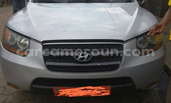 Sayi Na hannu Hyundai Tucson Azurfa Mota in Yaounde a Babban Kamaru