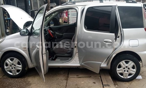 Acheter Occasion Voiture Toyota Yaris Verso Autre à Douala, Littoral Cameroon Acheter Occasion Voiture Toyota Yaris Verso Autre à Douala, Littoral Cameroon