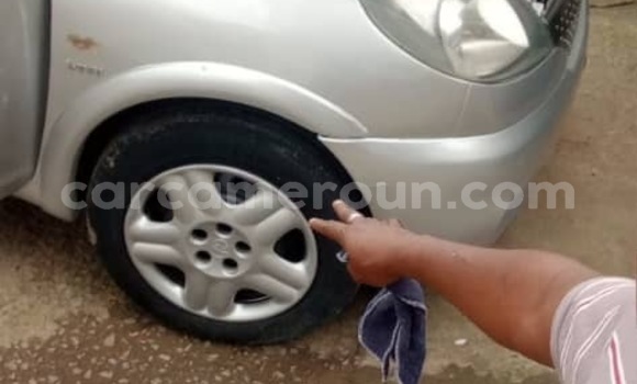 Acheter Occasion Voiture Toyota Yaris Verso Autre à Douala, Littoral Cameroon Acheter Occasion Voiture Toyota Yaris Verso Autre à Douala, Littoral Cameroon
