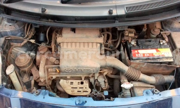 Sayi Na hannu Toyota Yaris Blue Mota in Yaounde a Babban Kamaru Sayi Na hannu Toyota Yaris Blue Mota in Yaounde a Babban Kamaru