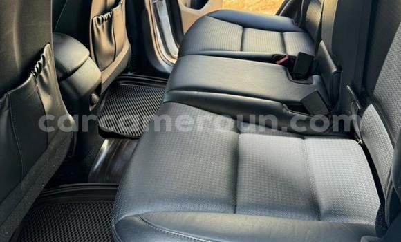 Buy Used Hyundai Santa Fe White Car in Yaounde in Central Cameroon Buy Used Hyundai Santa Fe White Car in Yaounde in Central Cameroon