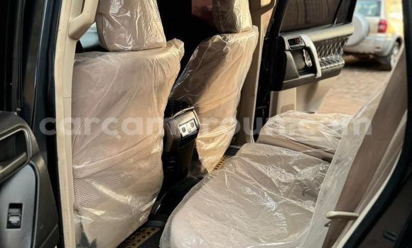 Buy Used Toyota Land Cruiser Prado Black Car in Yaounde in Central Cameroon Buy Used Toyota Land Cruiser Prado Black Car in Yaounde in Central Cameroon