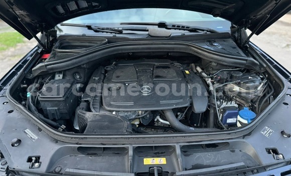 Buy Import Mercedes‒Benz ML–Class Black Car in Douala in Littoral Cameroon Buy Import Mercedes‒Benz ML–Class Black Car in Douala in Littoral Cameroon